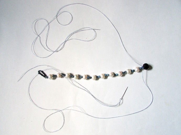 Black And White Pearl Bracelet