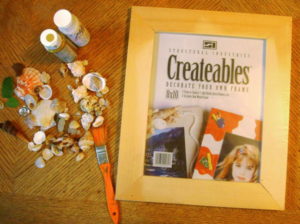 Seashell Picture Frame Tutorial