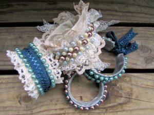 Lace Cuff Bracelet Tutorial